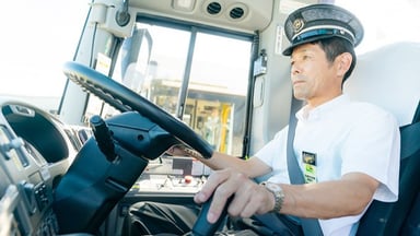 奈良交通株式会社の画像