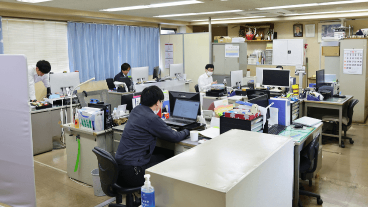 八洲自動車株式会社の画像8枚目