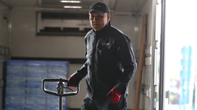 安全輸送 株式会社の画像