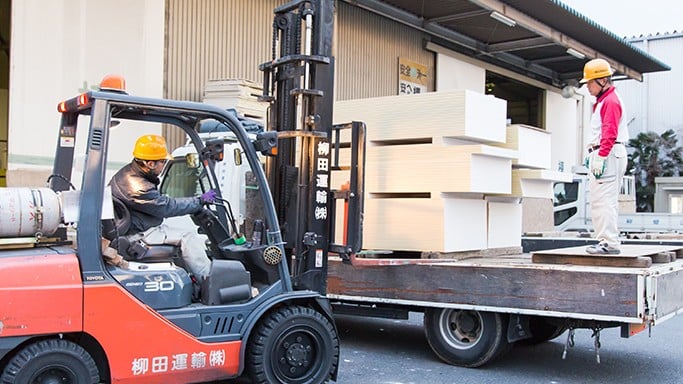 柳田運輸 株式会社の画像2枚目