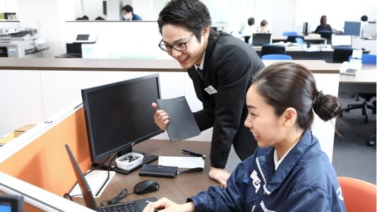 ブリヂストンタイヤ沖縄販売株式会社の画像2枚目