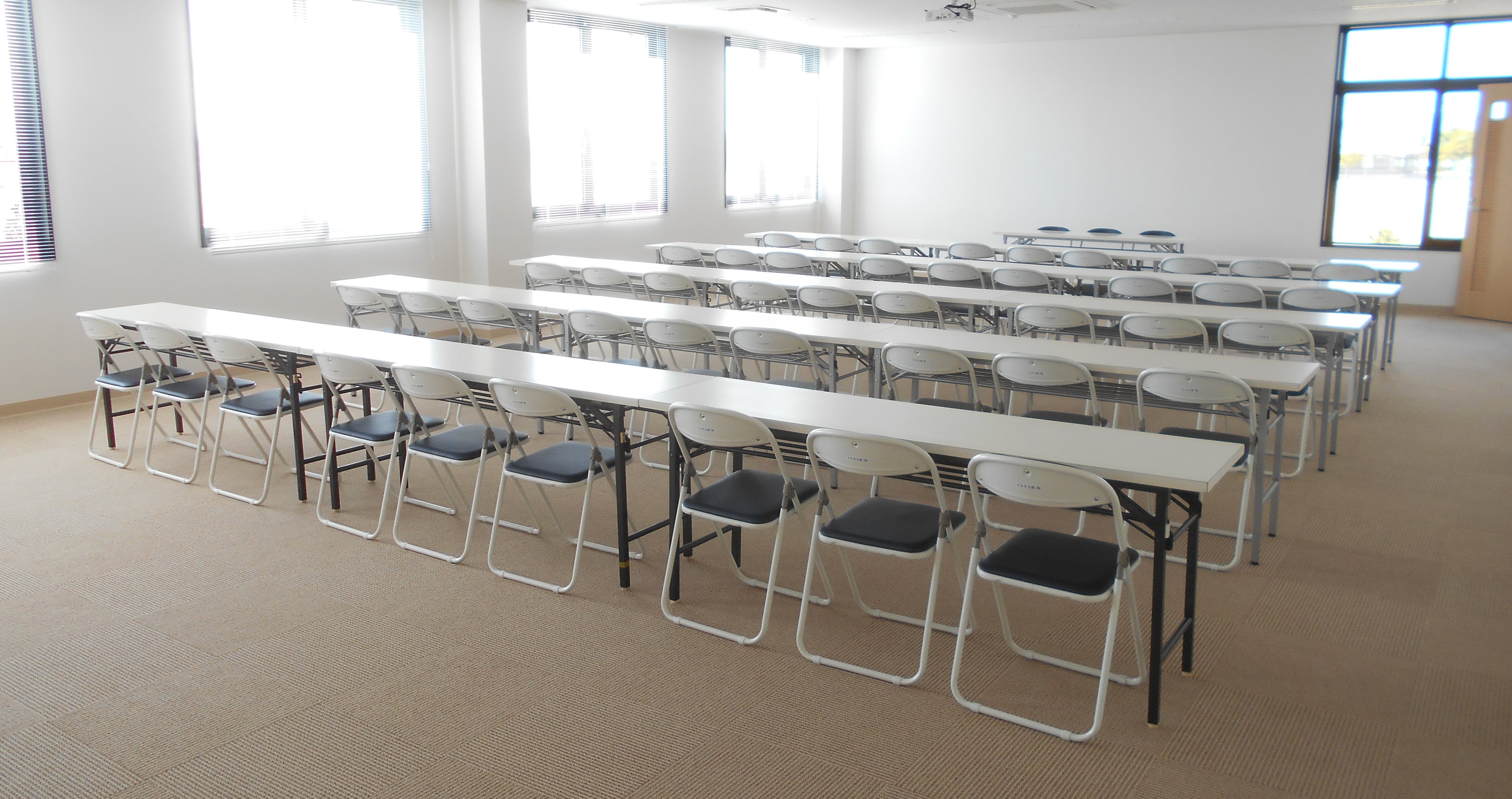 イルカ交通株式会社の画像3枚目