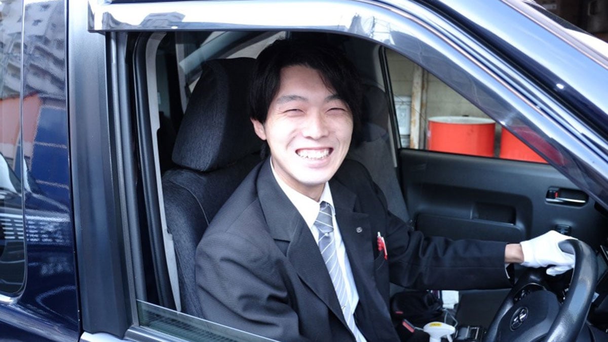 日日交通 株式会社の画像15枚目